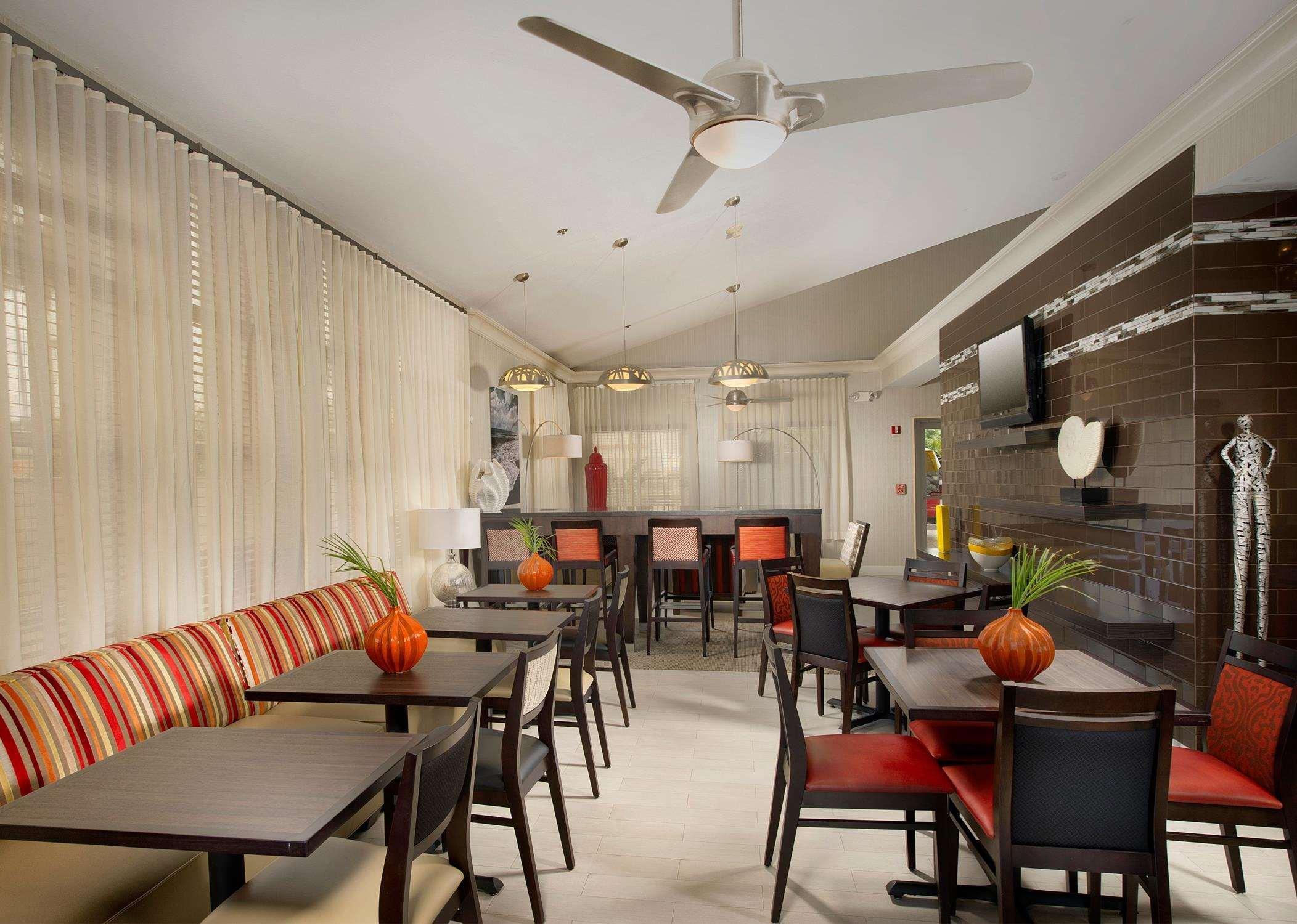 Hampton Inn&Suites Fort Lauderdale Airport Hollywood Extérieur photo
