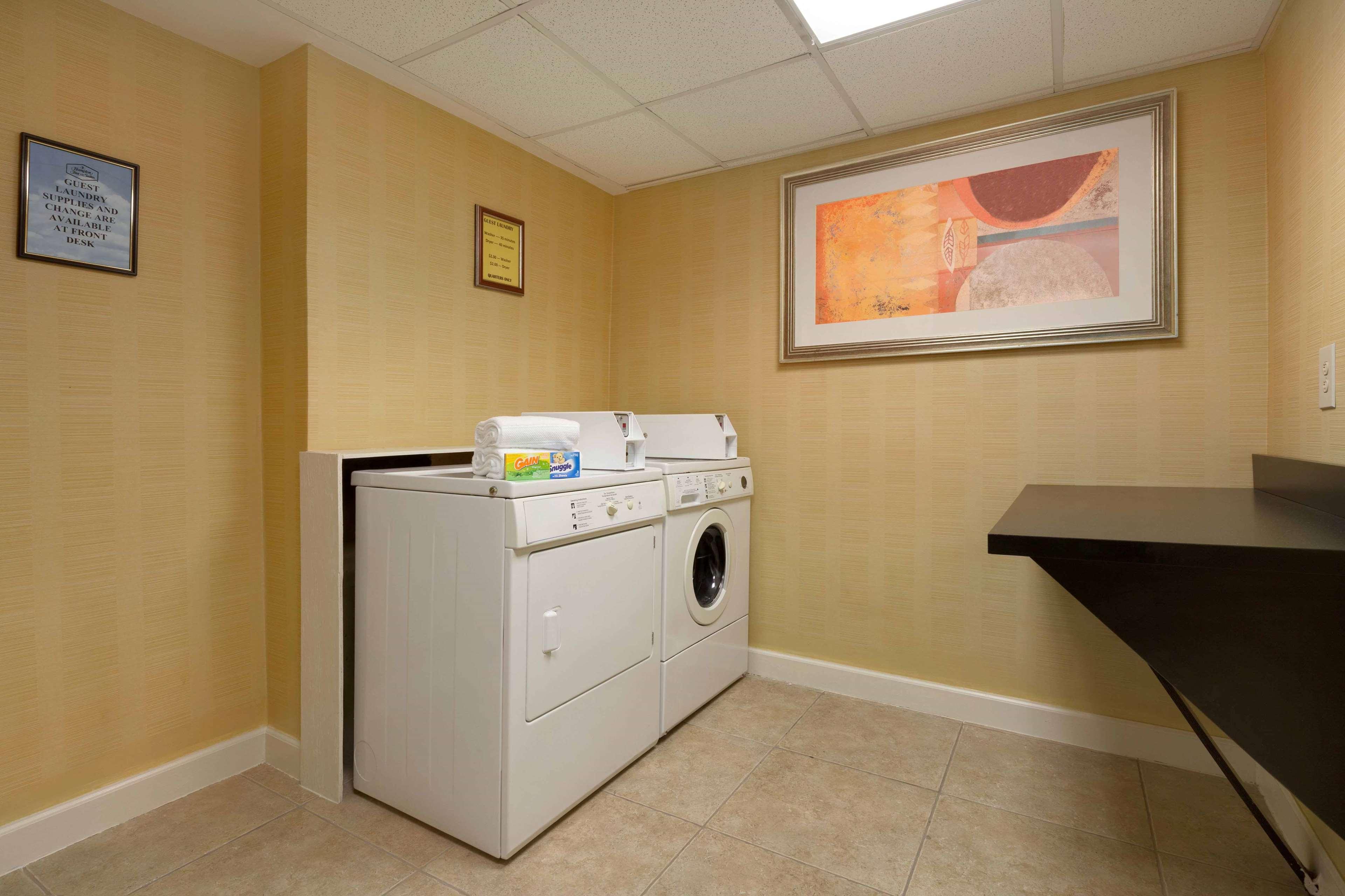 Hampton Inn&Suites Fort Lauderdale Airport Hollywood Extérieur photo