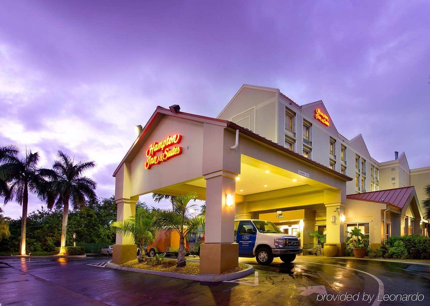 Hampton Inn&Suites Fort Lauderdale Airport Hollywood Extérieur photo